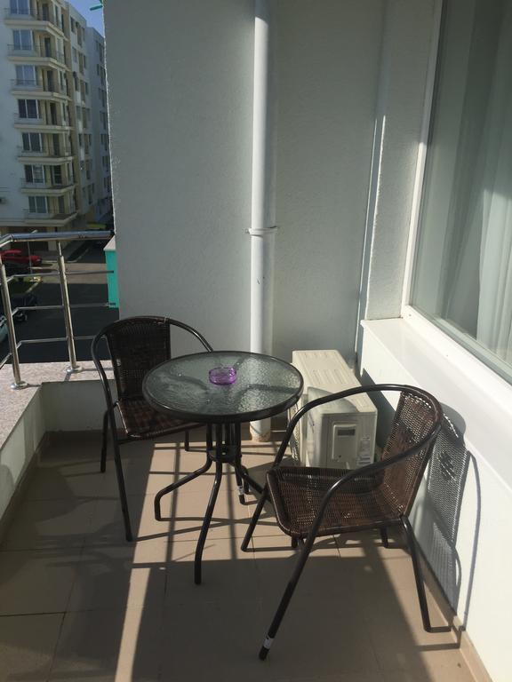 Apartament Antonia Summerland ママイア エクステリア 写真